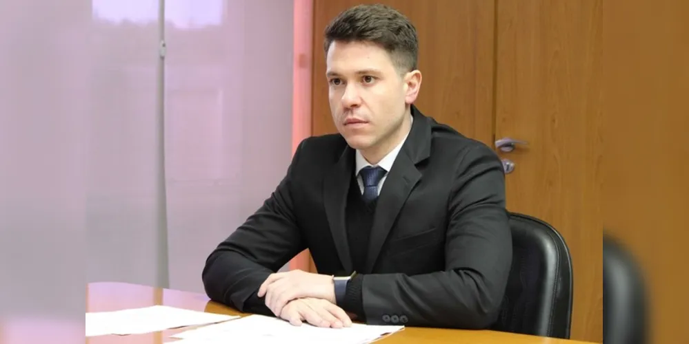 O diretor da Administração dos Portos de Paranaguá e Antonina (APPA), Marcus Freitas, e mais quatro representantes paranaenses participam do evento