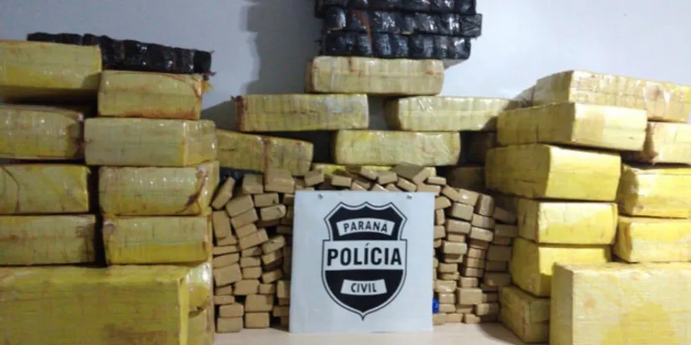 A Polícia Civil do Paraná (PCPR) apreendeu cerca de 3 toneladas de entorpecentes na semana passada
