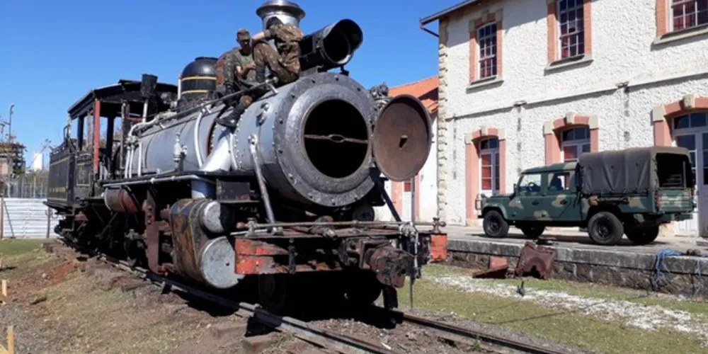 Imagem ilustrativa da imagem Exército inicia obras de restauro da Maria Fumaça