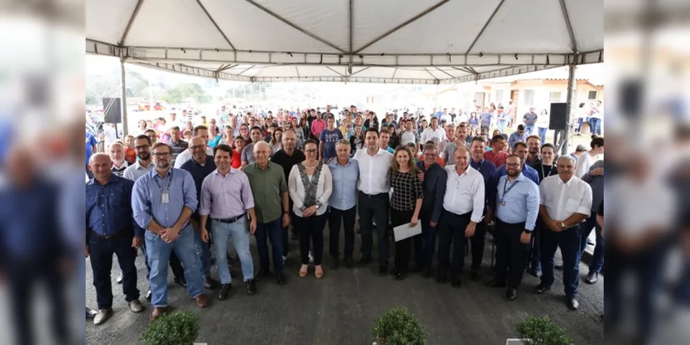 As ações são das secretarias de Desenvolvimento Urbano e Obras Públicas e da Agricultura e Abastecimento e Sanepar