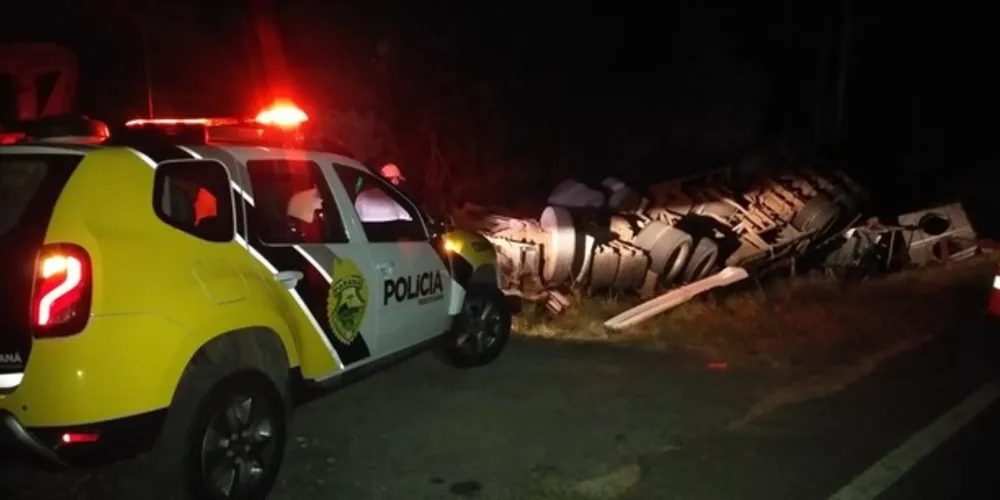 Acidente aconteceu no limite entre Palmeira e São João do Triunfo