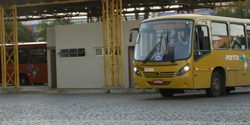 Conselho Municipal de Transporte discute aumento da tarifa em Ponta Grossa