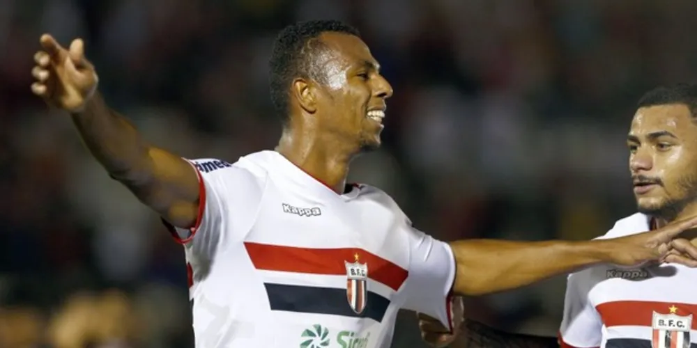 Em casa, Botafogo-SP consegue virada sobre o Oeste e volta ao G4