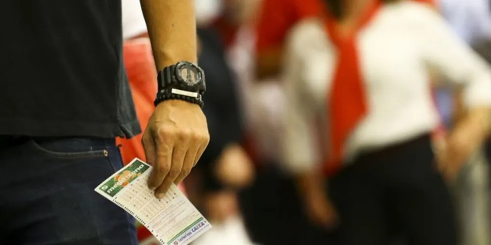 Sorteio será realizado às 20h deste sábado e apostas serão encerradas uma hora antes