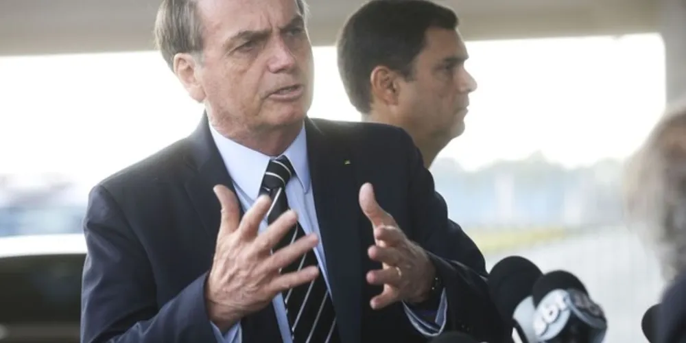 Imagem ilustrativa da imagem Bolsonaro lamenta atentados nos Estados Unidos