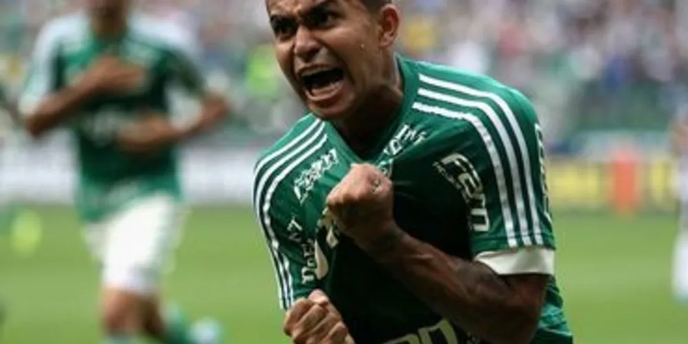 Dudu marcou o gol da vitória do Palmeiras