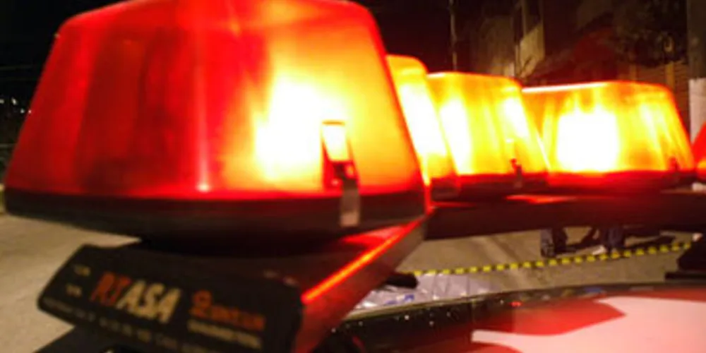 Um adolescente foi levado para a delegacia da cidade.