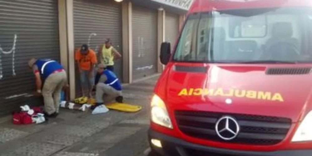 Vítima teve ferimentos médios e quebrou uma perna