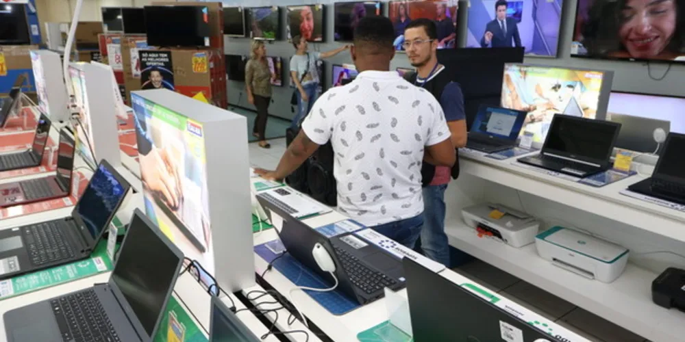 Bom momento na economia local e liberação do FGTS animam empresários