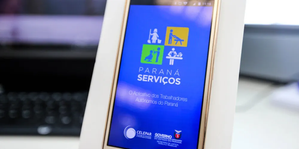 A instituição conta com o auxílio do aplicativo Paraná Serviços e novo sistema de gerenciamento de senhas

