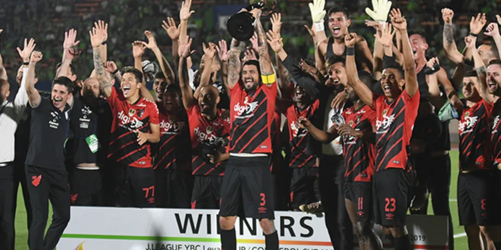 A competição une os campeões da Copa Sul-Americana e da Copa da Liga Japonesa do ano anterior