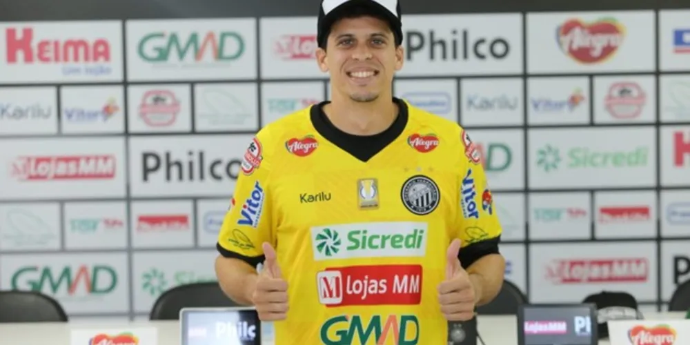 Imagem ilustrativa da imagem Goleiro Rodrigo Viana reforça o Fantasma na Série B