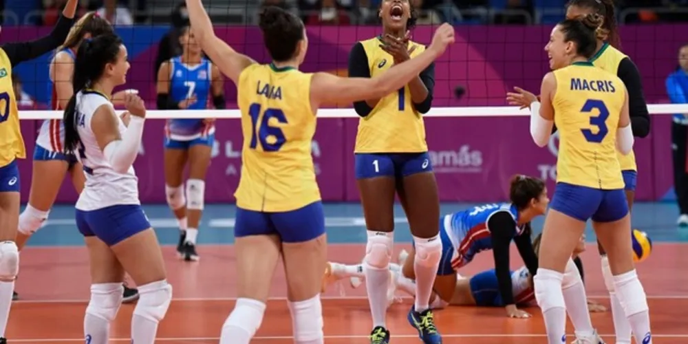 Nesta sexta-feira (09), a Seleção Brasileira mede forças contra os Estados Unidos, precisando da vitória para avançar de fase