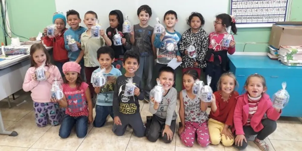 Imagem ilustrativa da imagem Turma realiza ‘multitarefas’ sobre o Dia dos Pais