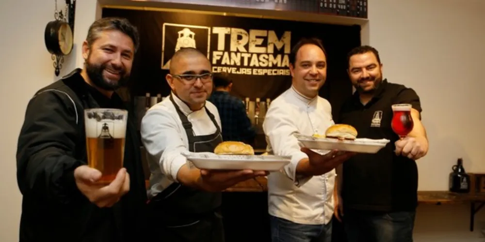 Novo espaço gastronômico fica na rua Padre Ildefonso, 449, no centro da cidade