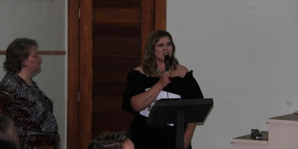 Vanderli Bello também lançará sua obra em Curitiba e Londres