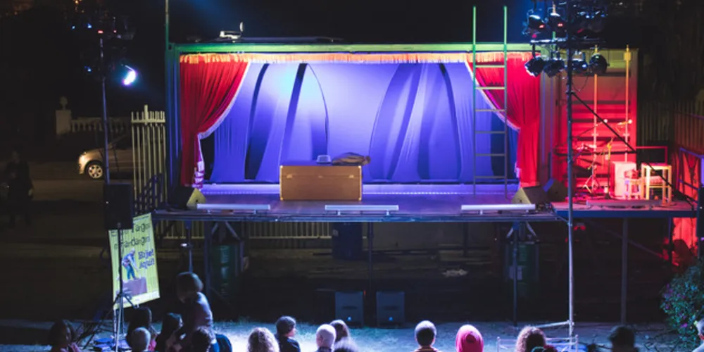 Como parte de suas atividades, haverá apresentação do espetáculo "Entre Tangos e Fandangos"