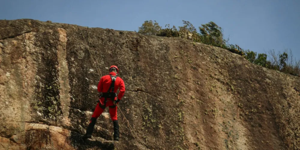 Objetivo é prepará-los para agir de forma rápida e eficiente em situações muito além do combate a incêndios