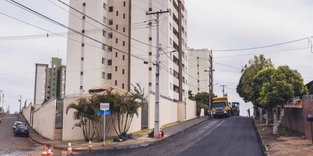 No total, a prefeitura vai gastar R$ 760 mil com o recapamento no asfalto do bairro