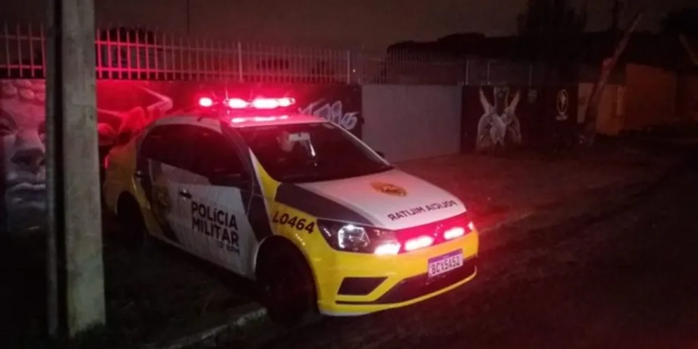  No fim da noite desta quarta-feira (22), dois homens desceram de um carro e atiraram contra Jean Carlo Palhano