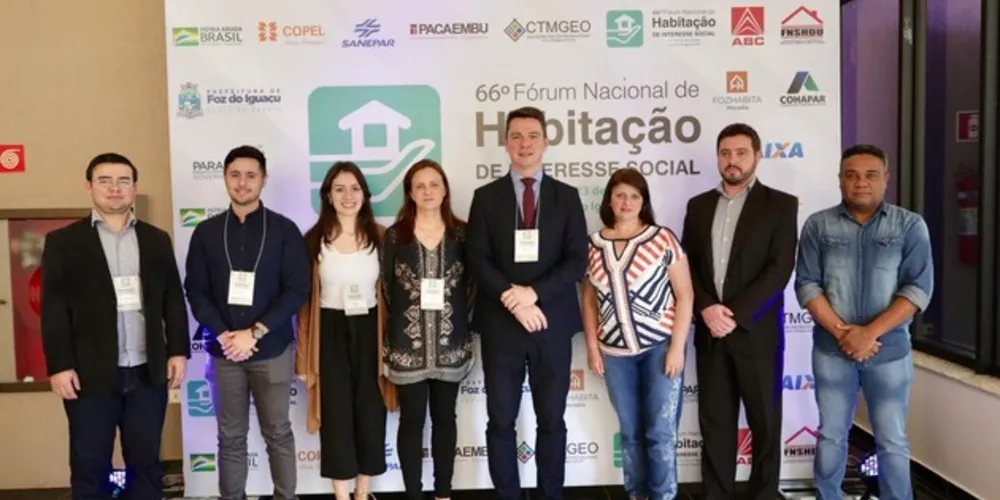 Iniciativa premiada desenvolvida pela Prolar, em parceria com a Copel e a Secretaria Municipal de Agricultura, Pecuária e Abastecimento (SMAPA), foi apresentada para representantes de mais de 70 municípios do país

