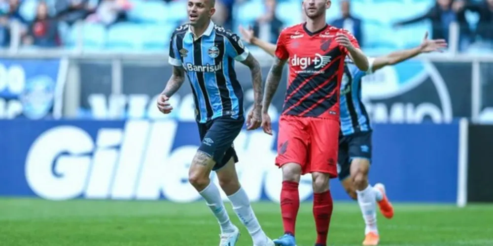 Imagem ilustrativa da imagem Com time reserva, Grêmio derrota o Athletico-PR