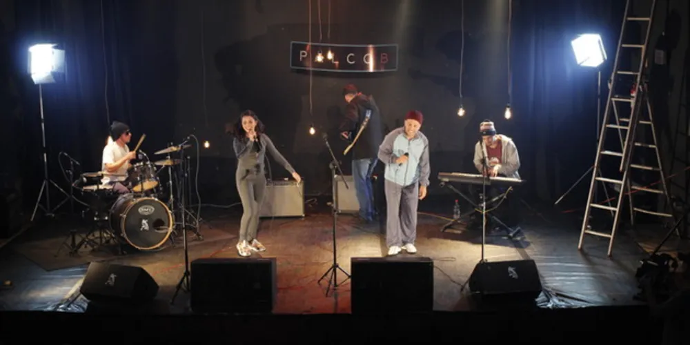 Em formato de session, as cinco músicas gravadas ao vivo são composições ricas em reflexão, conteúdo e musicalidade