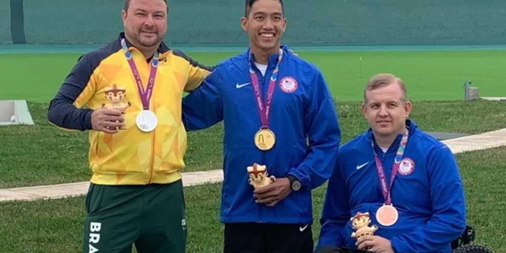 O para-atleta ponta-grossense está representando o Brasil nos jogos em Lima