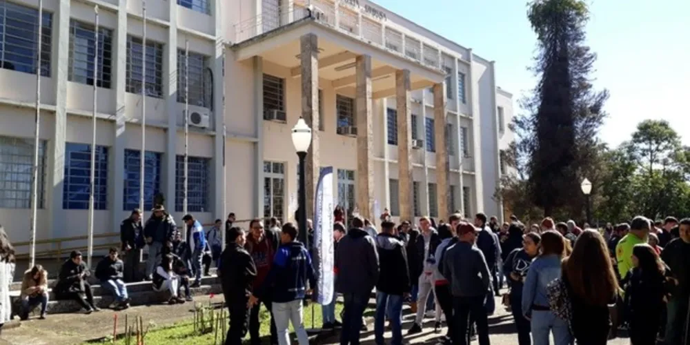 As provas acontecerão nos dias 01 e 02 de dezembro e os candidatos podem se inscrever pela internet