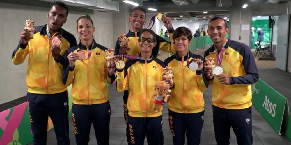 É a quarta vez seguida que a delegação verde e amarela lidera o quadro de medalhas.