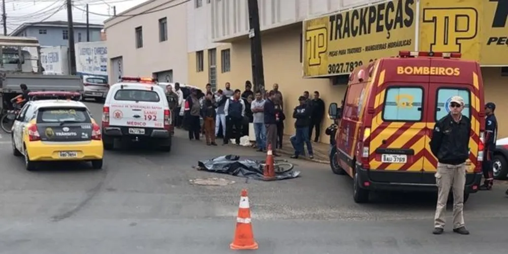 Imagem ilustrativa da imagem Ciclista morre em atropelamento na Souza Naves
