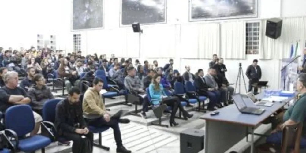 Objetivo do evento é valorizar o esporte e o profissional de educação física

