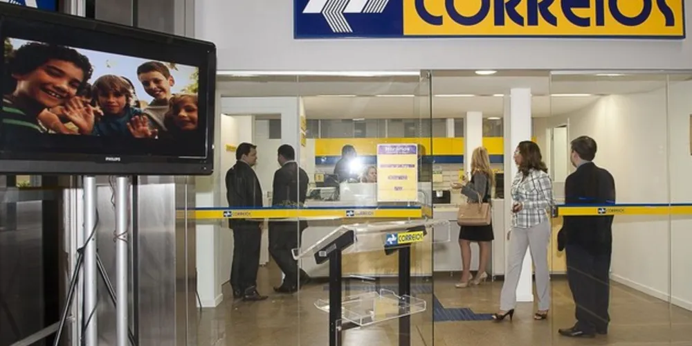 Um dos modos de atuação dos criminosos era identificar clientes dos Correios e levá-los a romper seus contratos com a empresa