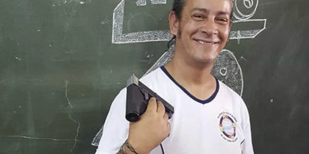 Sidão, como era conhecido, inspirou centenas de alunos durante sua carreira na docência