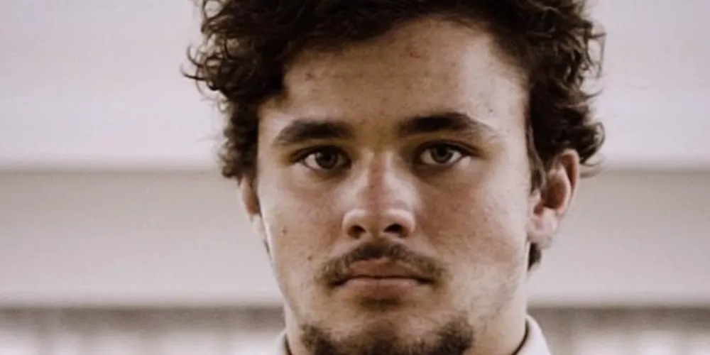 O judoca Gabriel Schlichuta Adriano, de 20 anos, que integrava a seleção sub-21 brasileira, morreu afogado na piscina do imóvel em que morava no bairro Tingui, em Curitiba