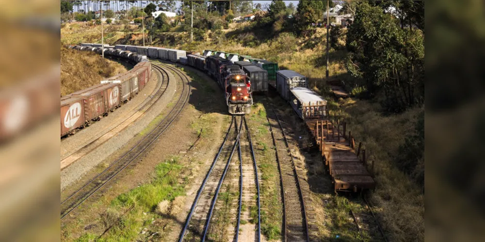 Imagem ilustrativa da imagem Lideranças articulam criar Plano Ferroviário no PR