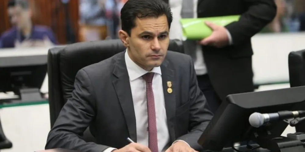 Deputado Marcio Pacheco (PDT) autor da proposta que isenta da tarifa do pedágio as pessoas com autismo em tratamento em outro município