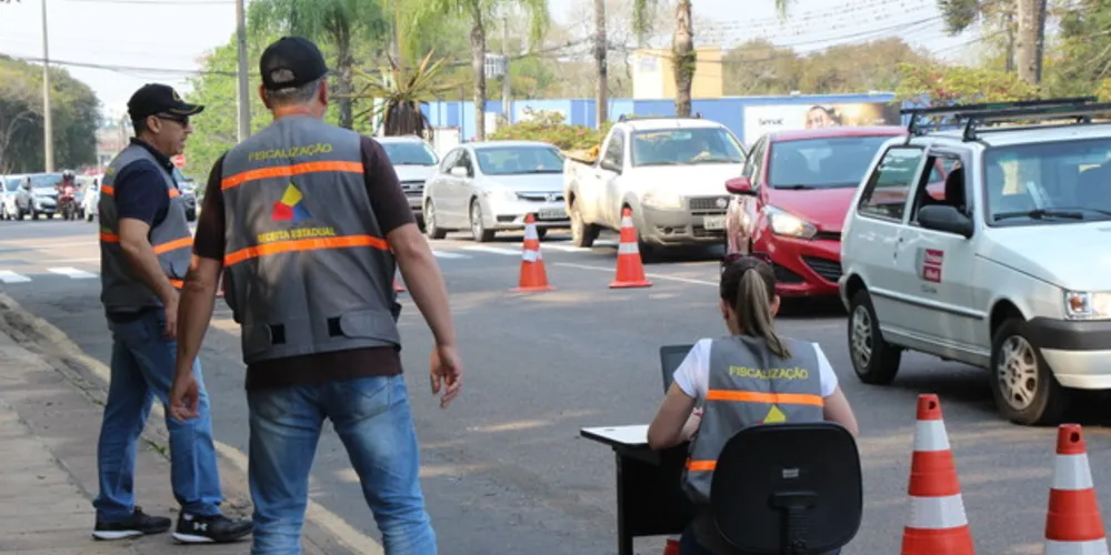 Ação foi realizada na manhã desta quinta em Ponta Grossa