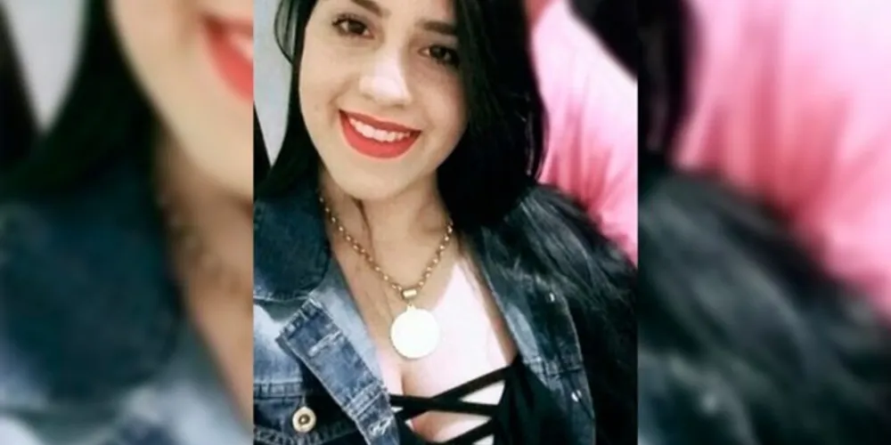 Thais morava com o namorado, porém o rapaz não estava na residência