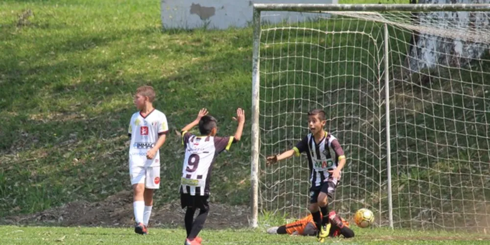A Taça Curitiba sub-10 de 2019 é a primeira competição dessa categoria no Paraná