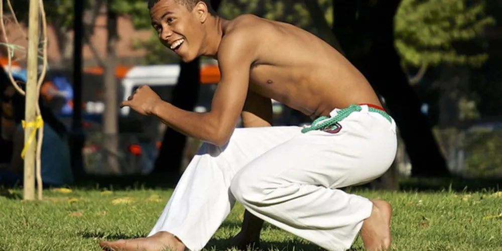 Na próxima sexta-feira, 19, a Prefeitura de Ponta Grossa, por meio da Fundação Municipal de Cultura, promove um encontro com capoeiristas dos Campos Gerais