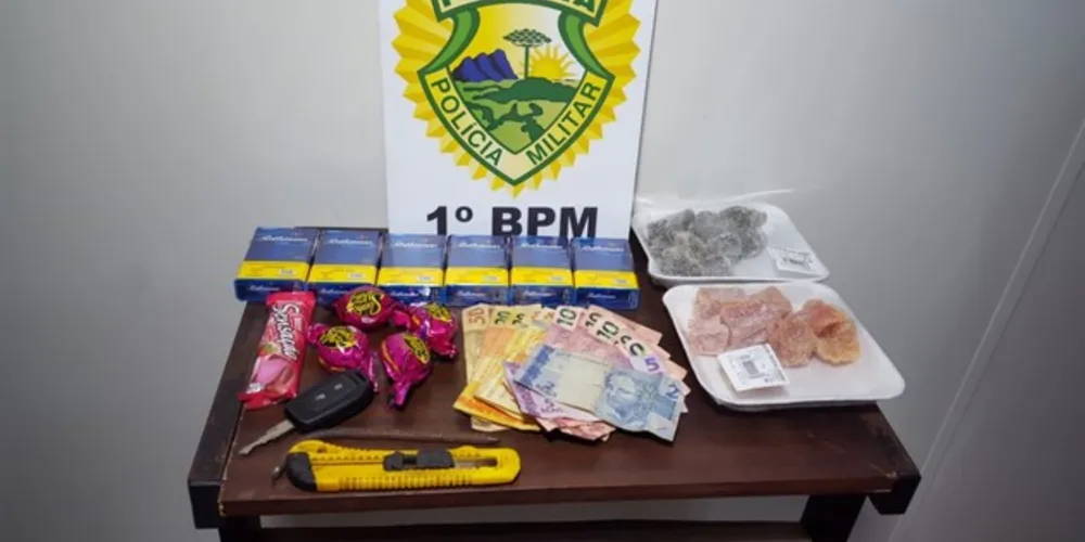 Imagem ilustrativa da imagem PM prende suspeito de roubar doces e cigarros em padaria