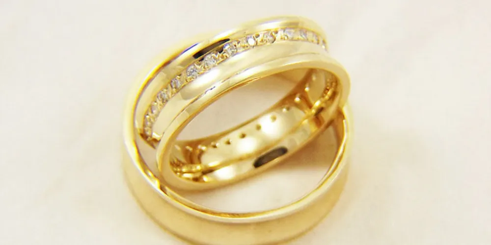 Imagem ilustrativa da imagem Justiça autoriza acréscimo de sobrenome do cônjuge após casamento