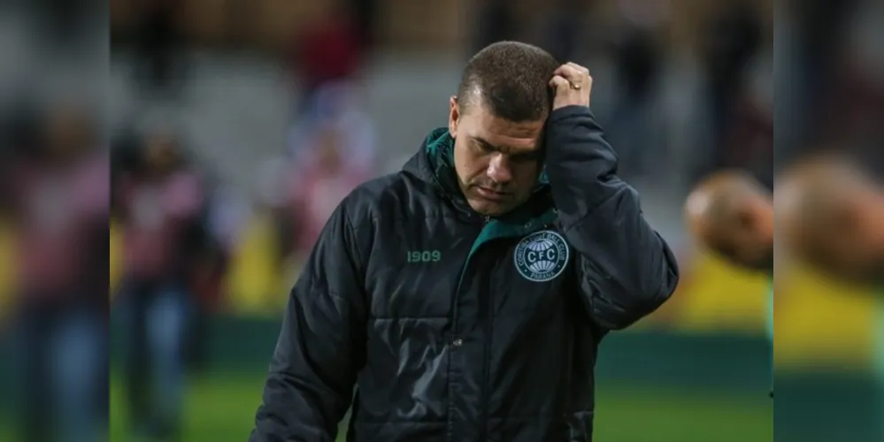 Com o resultado, o time somou a quarta derrota consecutiva e o sexto jogo sem vencer