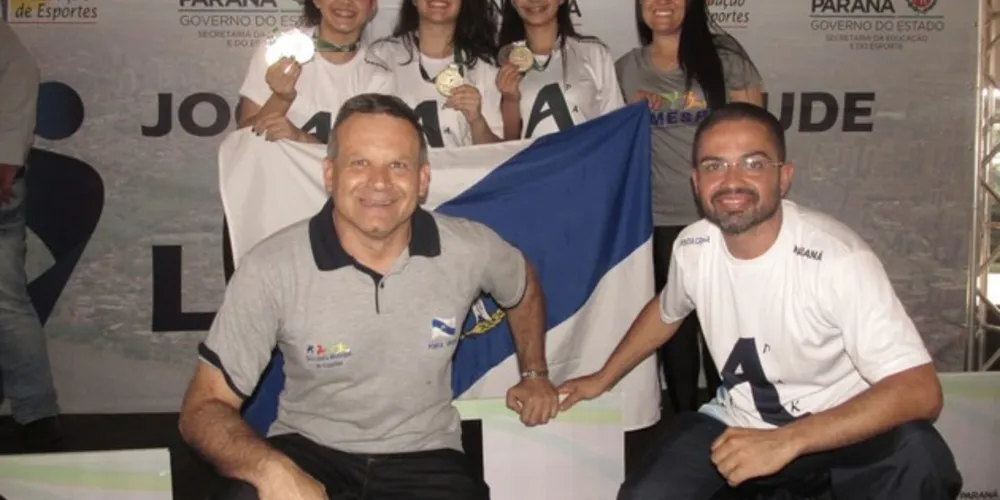 No katá por equipe Ponta Grossa venceu com Brenda, Eduarda Boaron e Thaynara de Souza