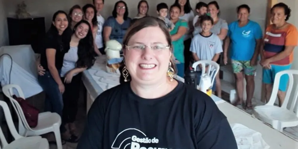 Projeto acontece uma vez por mês na Associação Beneficente Cristã Tio Barros