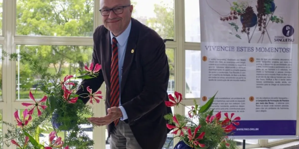 A data escolhida para homenagear a arte é o dia que marca o início da primavera e em que se comemora o Dia da Juventude.