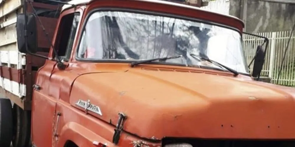 A abordagem ocorreu na Rua José Naves da Cunha em Curitiba

