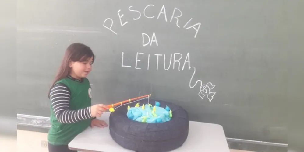 Imagem ilustrativa da imagem ‘Pescaria da Leitura’ estimulam hábitos de ler e escrever