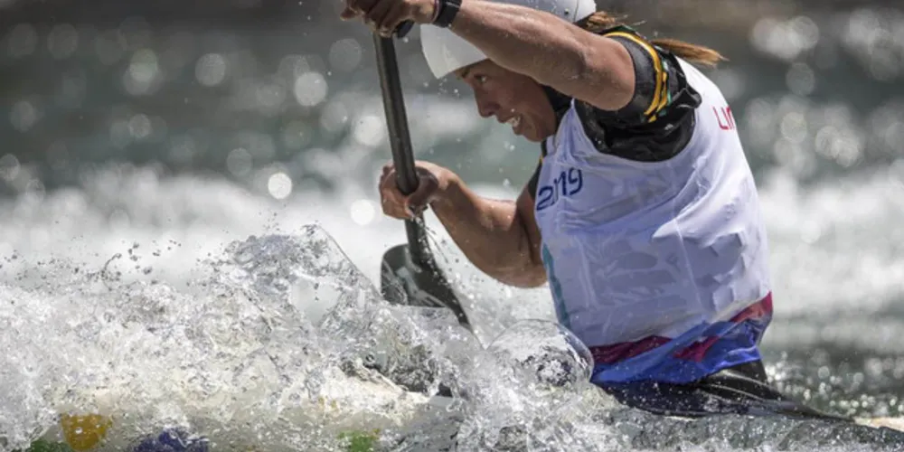 Ana Sátila, uma das principais atletas da canoagem slalom do mundo, garantiu nesta quinta-feira (26) a vaga brasileira para os Jogos Olímpicos Tóquio 2020